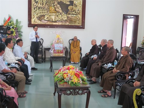  Glückwunsch an Buddhisten zum Vesakh-Fest 2017 - ảnh 1