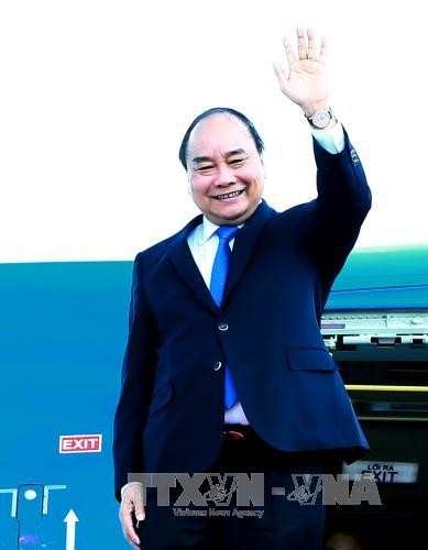 Premierminister Nguyen Xuan Phuc beendet die Teilnahme am WEF-ASEAN 2017 - ảnh 1