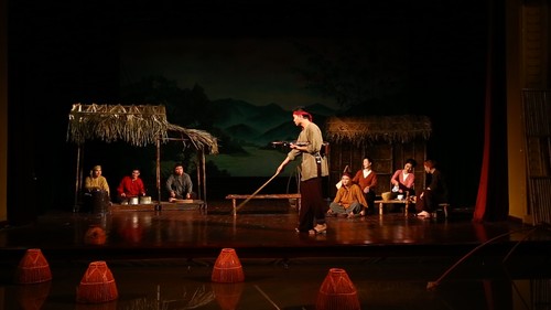 Programm „Seele des vietnamesischen Dorfes” bringt Zuschauer zu folkloristischer Musik - ảnh 1