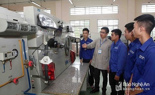 Eröffnung des nationalen Lehrfestes der Berufsbildung 2018 - ảnh 1