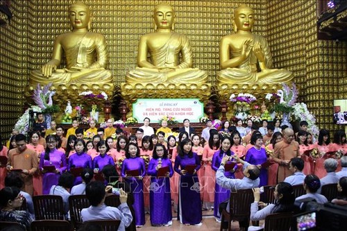 Mehr als 300 Menschen registrieren für freiwillige Spenden von Gewebe und Organen für Rettung von Menschen - ảnh 1