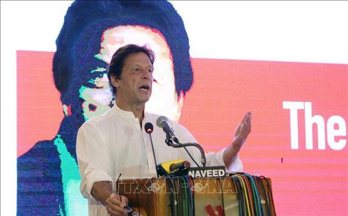 Pakistans Premierminister schlägt Friedensgespräch mit Indien vor - ảnh 1