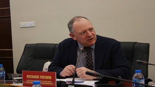 Teilung der britischen Erfahrung über Marktmanagement für Beamte für Marktkontrolle in Vietnam - ảnh 1