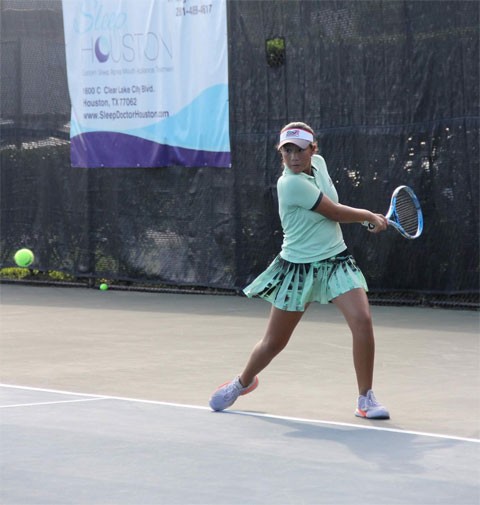 14-Jährige vietnamesische Tennisspielerin gewinnt Meistertitel in den USA - ảnh 1