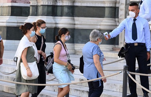 Mehr als 27 Millionen Covid-19-Infektionsfälle in der Welt bestätigt - ảnh 1