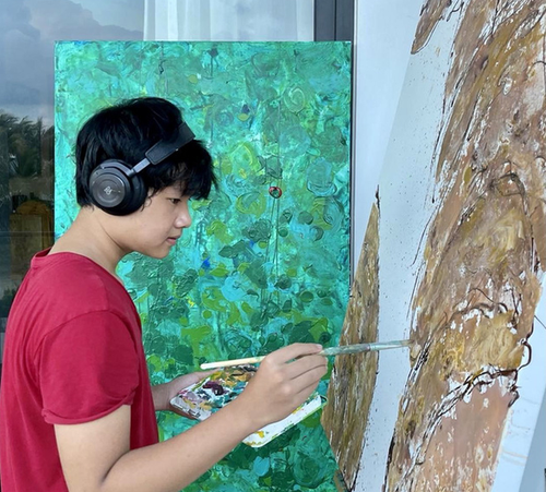„Wunderkind des Malens” Xeo Chu unterstützt Covid-19-Bekämpfung - ảnh 1