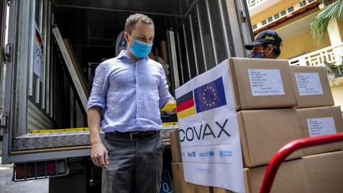 Vietnam erhielt mehr als 2,6 Millionen Dosen von Vakzin Pfizer aus USA - ảnh 1