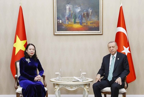 Vizestaatspräsidentin Vo Thi Anh Xuan trifft Spitzenpolitiker am Rande der CICA-Konferenz - ảnh 1