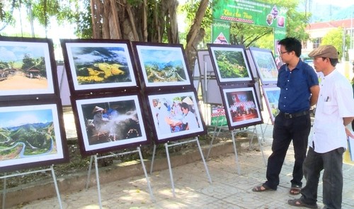 Fotoausstellung “Kon Tum – Land und Leute” - ảnh 1