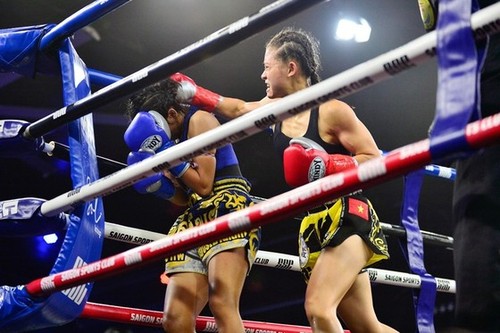 Thaiboxerin Huynh Ha Huu Hieu ist Weltmeisterin der WBC Muay International - ảnh 1