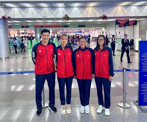 Vietnams Damen-Tennismannschaft nimmt am Billie Jean King Cup 2023 in Bahrain teil - ảnh 1