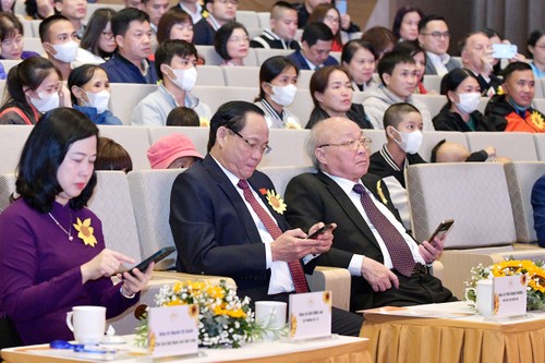 Hilfsaktion für arme Krebspatienten  - ảnh 1