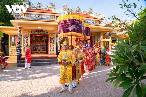 Das Hue-Nam-Palastfest in der Kaiserstadt Hue - ảnh 1