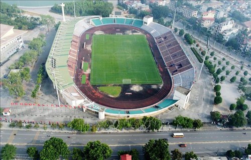 Vietnams Fußballmannschaft tritt beim AFF Cup 2024 im Viet-Tri-Stadion an - ảnh 1