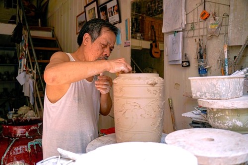Die Quintessenz des Keramikdorfes Bat Trang weltweit bekannt machen - ảnh 1
