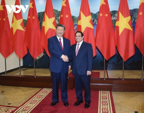 Premierminister Pham Minh Chinh trifft Chinas Partei- und Staatschef Xi Jinping - ảnh 1