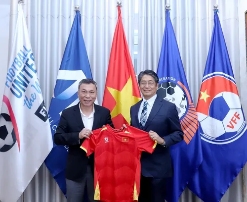 Vietnams Fußball verstärkt Zusammenarbeit mit Japan - ảnh 1