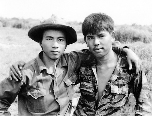 250 Werke für Ausstellung zum Nationalfeiertag ausgewählt - ảnh 1