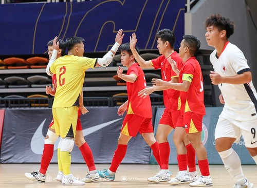Großer Sieg vietnamesischer Futsal-Nationalmannschaft bei Qualifikationsrunde der Futsal-Asienmeisterschaft 2026 - ảnh 1