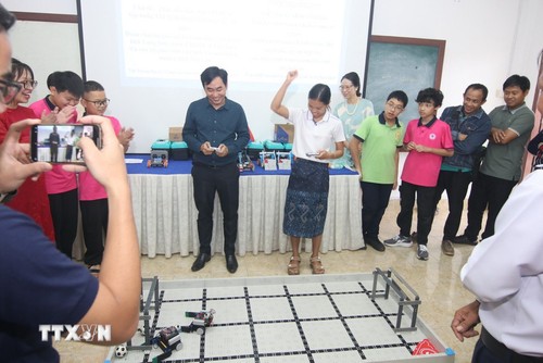 Vietnam und Laos verstärken Kooperation in STEM-Bildung - ảnh 1