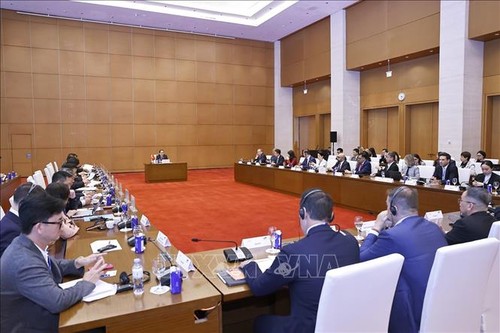 Vietnam betrachtet die EU und die EU-ASEAN-Unternehmensgemeinschaft als wichtige Partner - ảnh 1