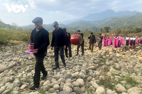 Xoe-Chieng-Kreistanzfest: Kulturverbindung in Lai Chau - ảnh 2