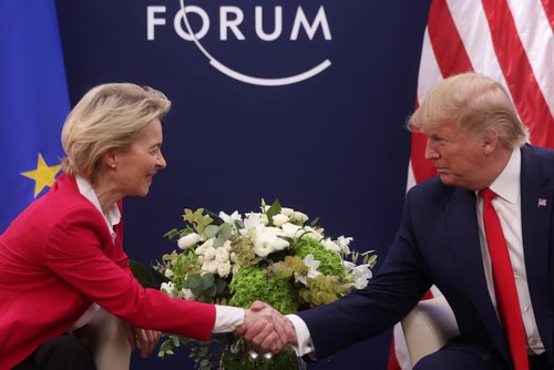 Trump and EU's von der Leyen agree to meet, says European Commission - ảnh 1