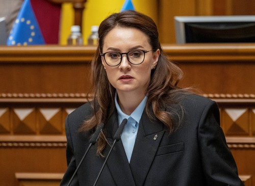 Ukrainian parliament approves new prime minister - ảnh 1