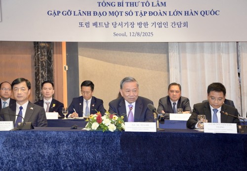 Party chief vows fair, transparent, and favorable investment climate - ảnh 1