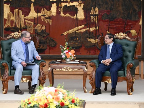 PM urges Qualcomm to expand investment in core tech, semiconductors - ảnh 1