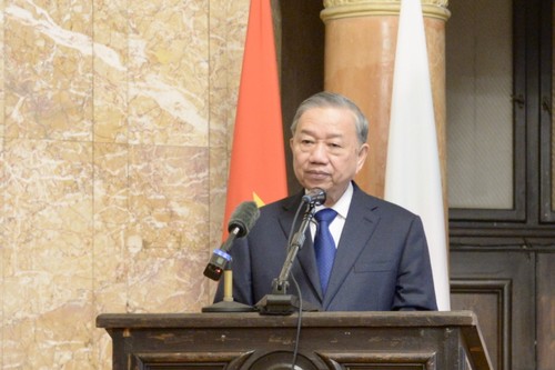 Strengthening Vietnam-Bulgaria strategic partnership is more important than ever: Party leader  - ảnh 1