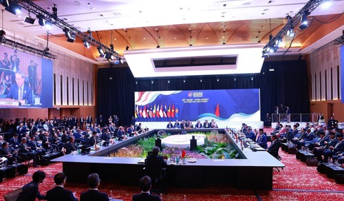 Vietnam’s PM proposes strategic orientations for future ASEAN-China relations - ảnh 1