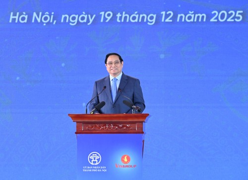 Projects with record total investment launched or inaugurated nationwide - ảnh 1