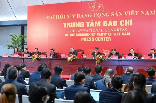 Vietnam to proactively contribute to international integration, continue renewal cause - ảnh 2