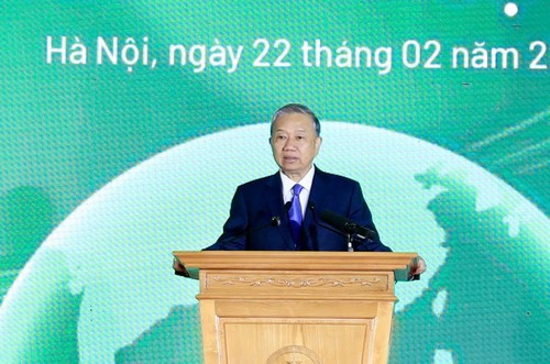 Planting trees today sows seeds of happiness for the future: Party leader - ảnh 2