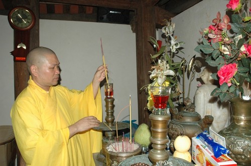 พระครู Thich Giac Nghia กับภารกิจทางโลกและทางธรรมที่หมู่เกาะ Truong Sa  - ảnh 1