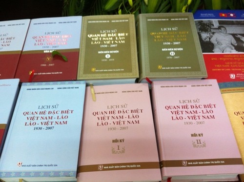 สรุปงานด้านการตีพิมพ์ผลงานเรียบเรียงประวัติศาสตร์ความสัมพันธ์เวียดนาม-ลาว - ảnh 2