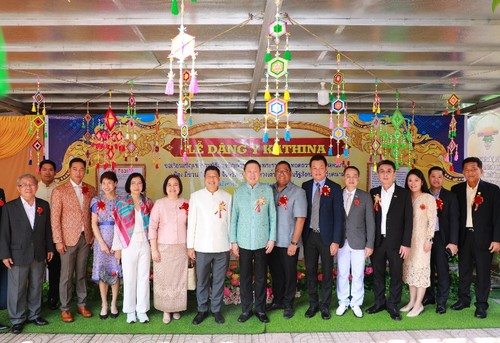 สมาคมมิตรภาพไทย-เวียดนามถวายผ้าพระกฐินพระราชทาน ที่ประเทศเวียดนามประจำปี 2023  - ảnh 4