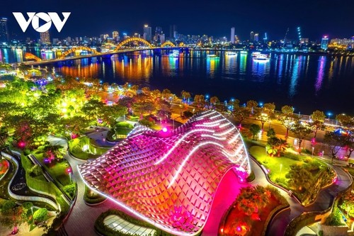 นครดานังเปลี่ยนโฉมหน้าใหม่ภายหลังช่วงเวลา 50 ปีแห่งการปลดปล่อย - ảnh 7