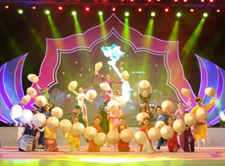 Tourismus-Fest in Ho Chi Minh Stadt eröffnet - ảnh 1