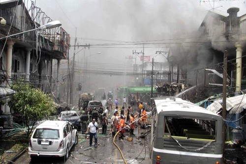 Zwei Tote beim Bombenanschlag in Südthailand - ảnh 1