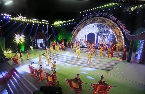 Galakonzert “Echo aus dem Land der Hung Könige” anlässlich des Festes am Hung Tempel - ảnh 1