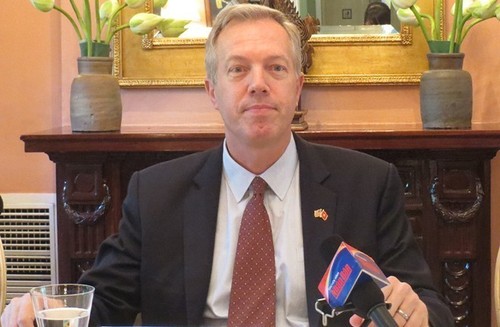 US-Botschafter Ted Osius: TPP-Fortschritt zur Vertiefung der bilateralen Wirtschaftsbeziehungen - ảnh 1