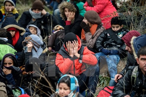 Deutschland verlängert Grenzkontrollen bis Mai 2016 - ảnh 1