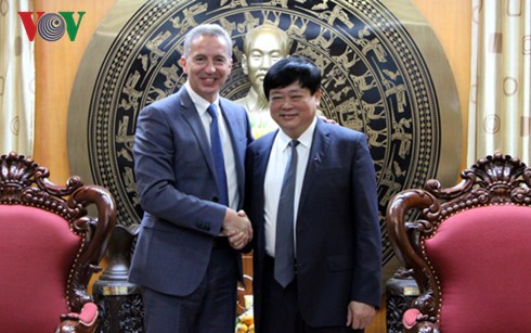 Die Stimme Vietnams will mit dem Radio- und Fernsehsender der Slowakei zusammenarbeiten - ảnh 1