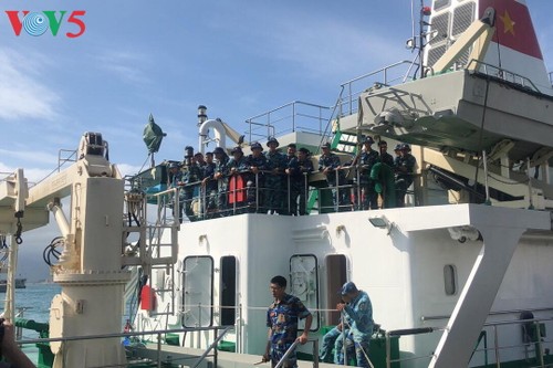 Warentransport auf Truong Sa-Insel - ảnh 1