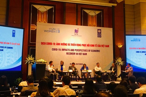 COVID-19-Pandemie wirkt negativ auf Familien und Unternehmen aus - ảnh 1