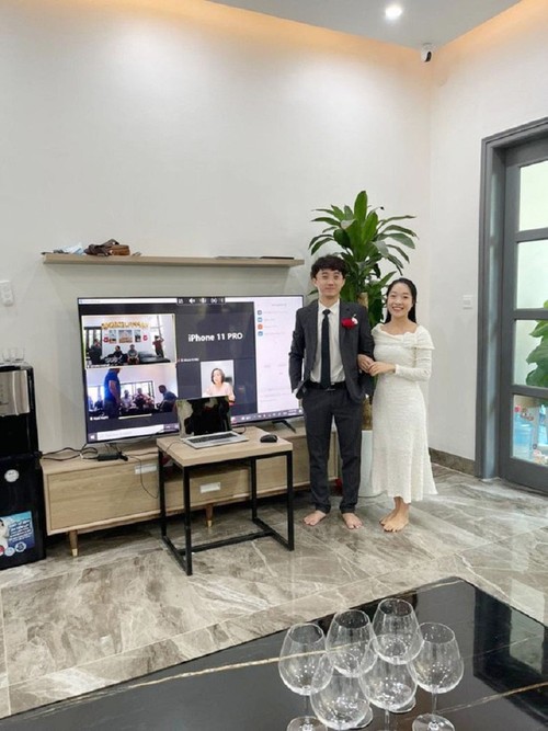 Einzigartige Hochzeiten in Vietnam während der COVID-19-Pandemie - ảnh 13