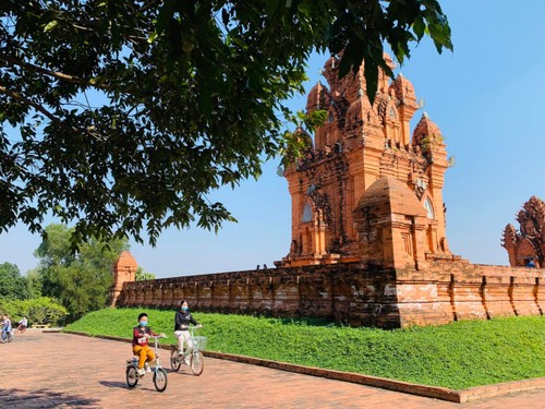 Viele Aktivitäten zum Festival “Landesweiter Frühling 2022” - ảnh 1