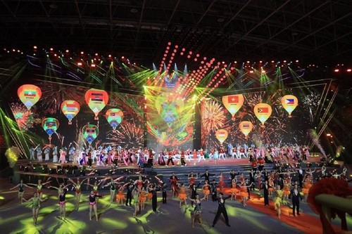 Abschlussfeier von SEA Games 31: Konzentration auf die Ausstrahlung - ảnh 15